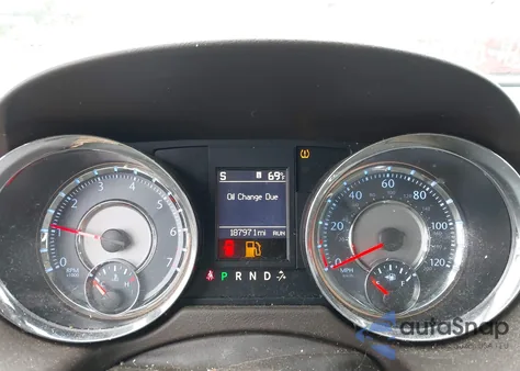 2014 Chrysler Town & Country Touring-L from USA, damaged, VIN 2C4RC1CG1ER340137